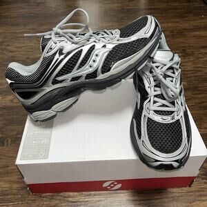 Saucony ProGrid Omni 9 Men's Black and Silver S70739-13 Running Shoes Size 12